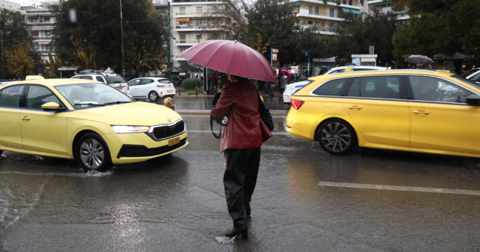 Καιρός: Βροχές στα ηπειρωτικά και μεμονωμένες καταιγίδες